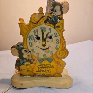 Underwriters Laboratories Figurine Lamp Hickory Dickory Dock VTG